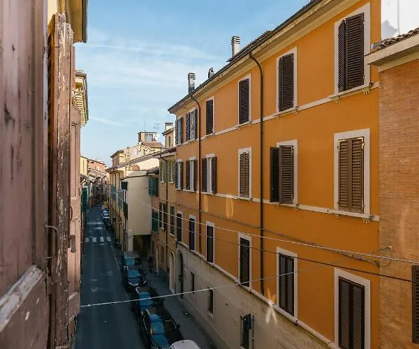 Cinquantacinque شقة